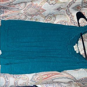 Carol Rose teal top